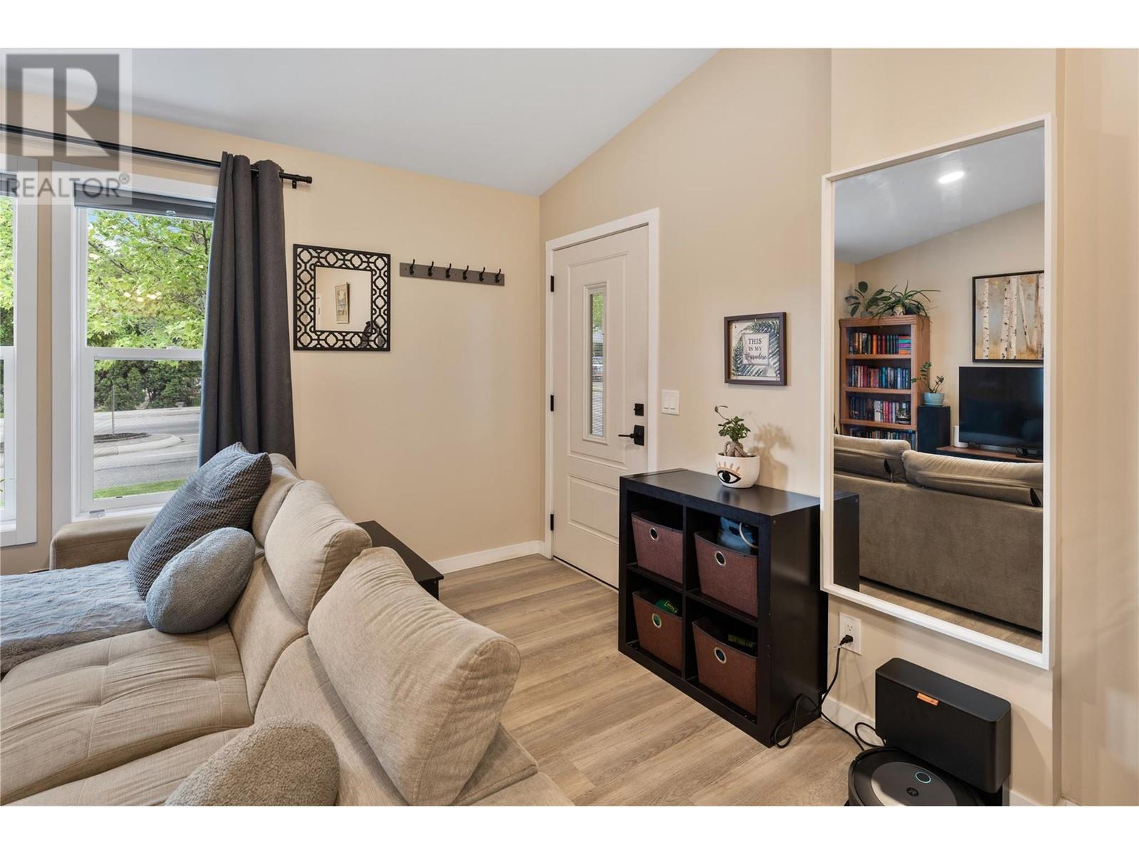 8318 Prairie Valley Road, Summerland, British Columbia  V0H 1Z4 - Photo 13 - 10348759