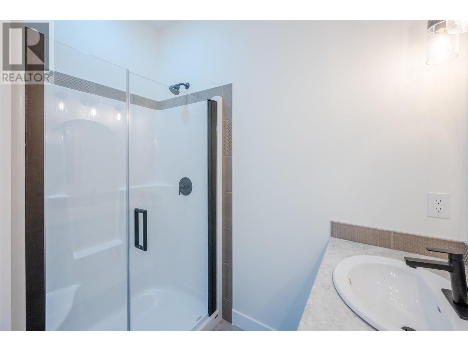 11610 Victoria Road S Unit# 102, Summerland, British Columbia  V0H 1Z2 - Photo 25 - 10348816