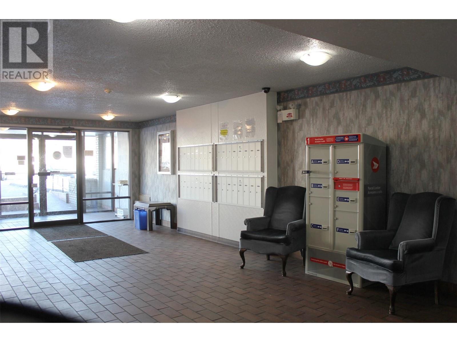 130 Skaha Place Unit# 307, Penticton, British Columbia  V2A 7L1 - Photo 10 - 10348668