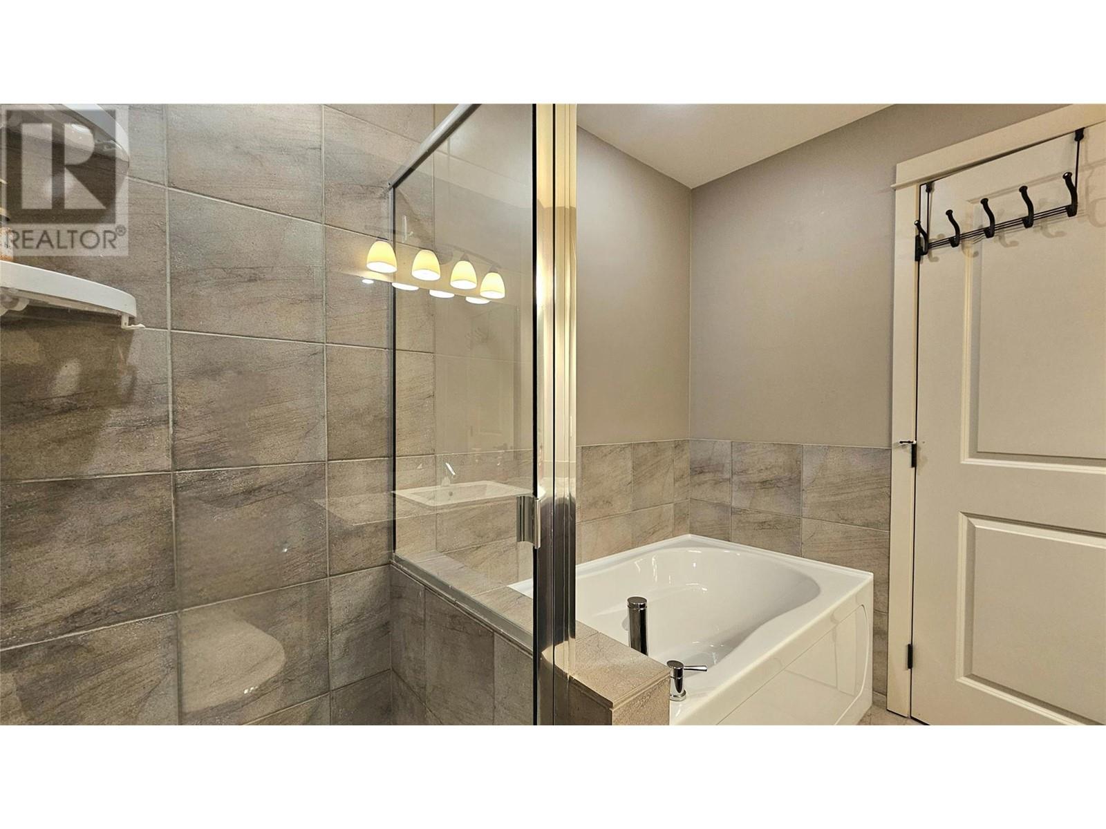 2142 Vasile Road Unit# 314, Kelowna, British Columbia  V1Y 6H5 - Photo 14 - 10348688