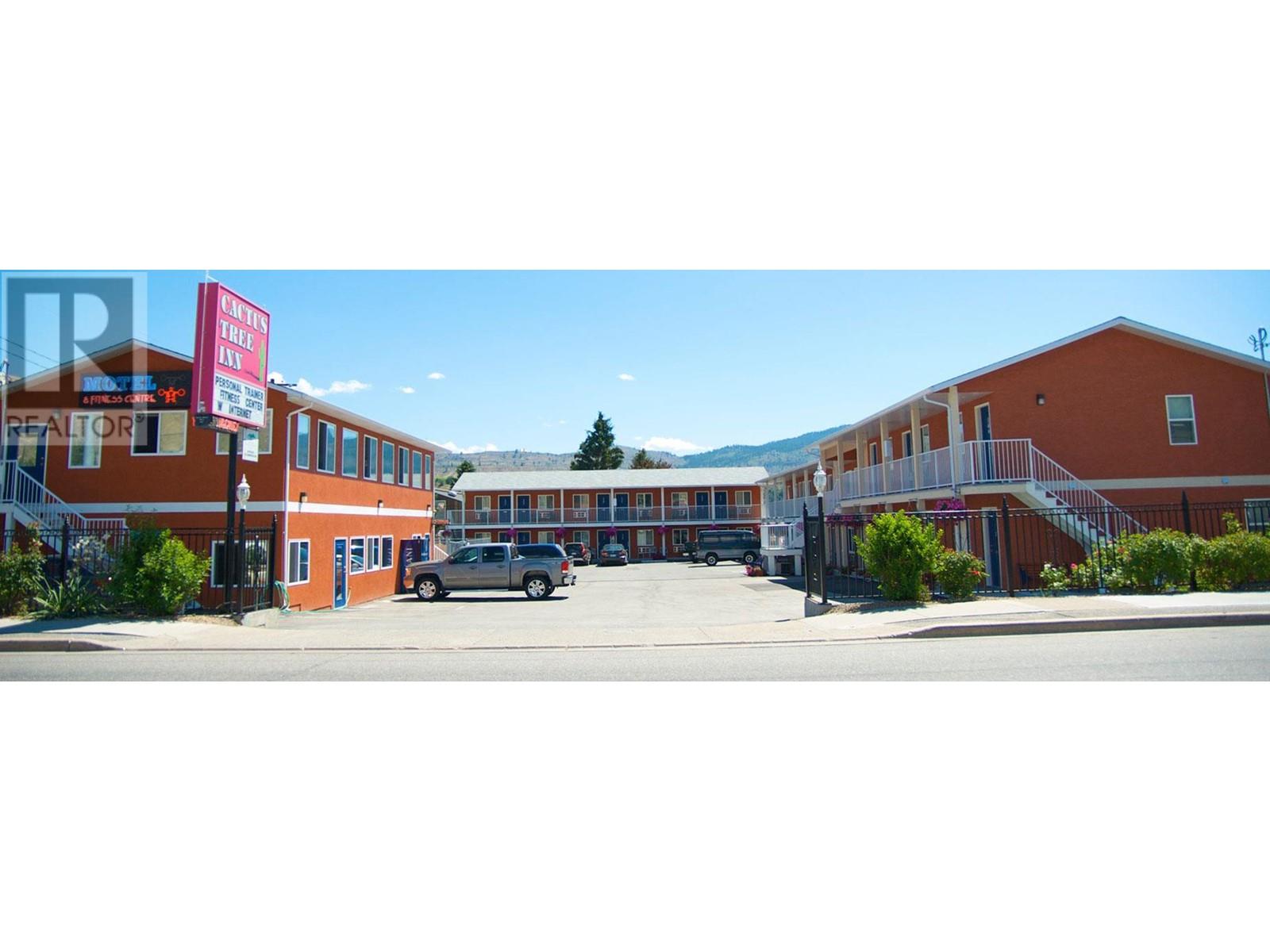 5887 Main Street, Oliver, British Columbia  V0H 1T0 - Photo 1 - 10348493