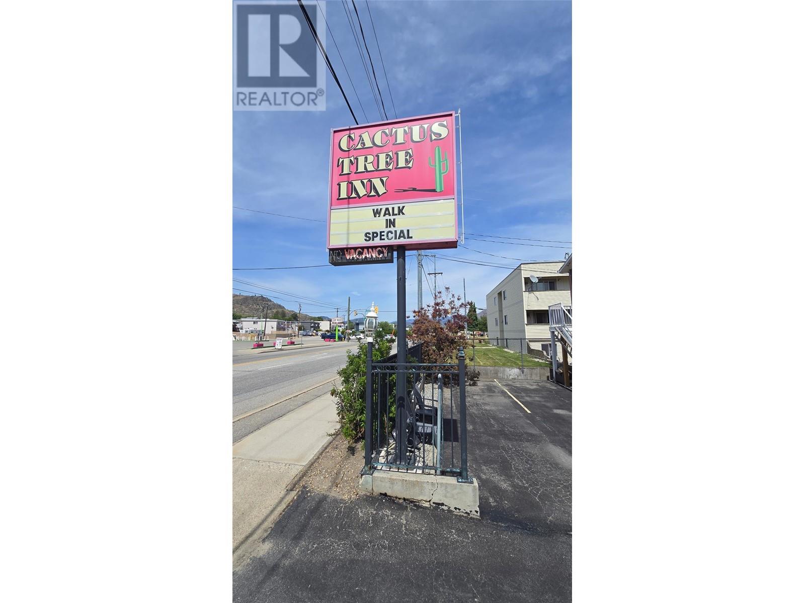 5887 Main Street, Oliver, British Columbia  V0H 1T0 - Photo 13 - 10348493