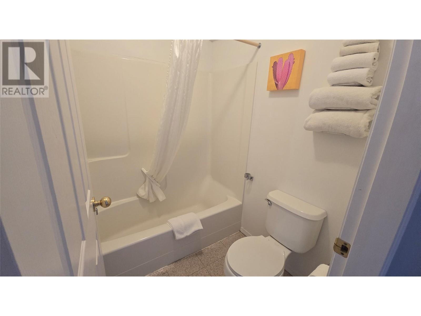 5887 Main Street, Oliver, British Columbia  V0H 1T0 - Photo 27 - 10348493