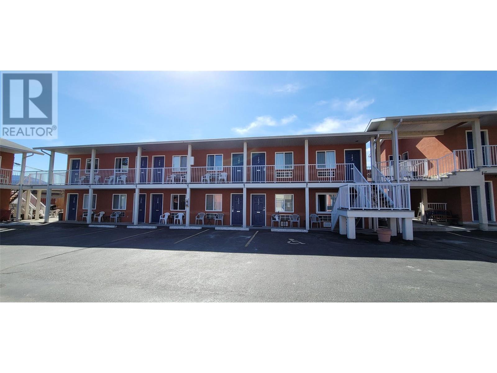 5887 Main Street, Oliver, British Columbia  V0H 1T0 - Photo 3 - 10348493