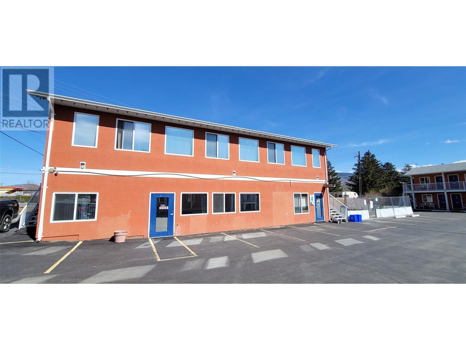 5887 Main Street, Oliver, British Columbia  V0H 1T0 - Photo 8 - 10348493