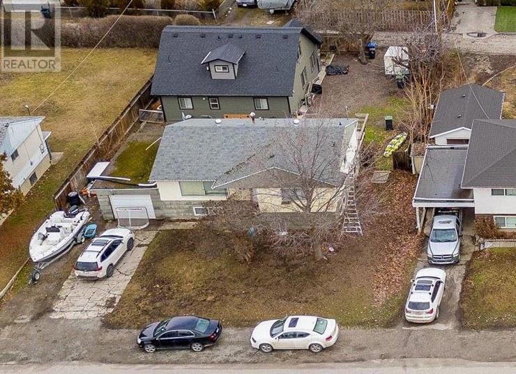 2261 Burnett Street, Kelowna, British Columbia  V1Y 2T7 - Photo 6 - 10348401