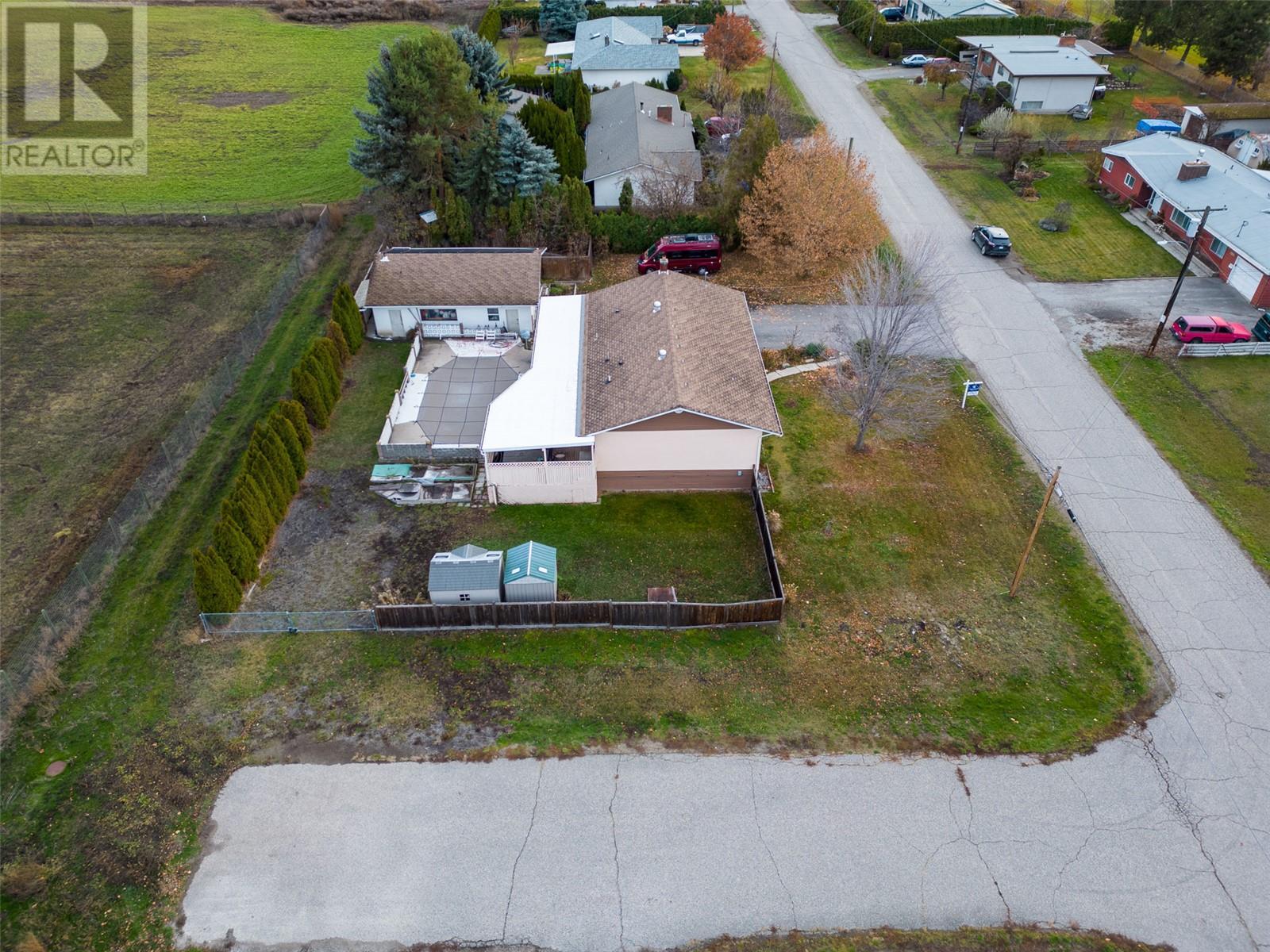 3219 St. Amand Road, Kelowna, British Columbia  V1W 3P2 - Photo 23 - 10348695