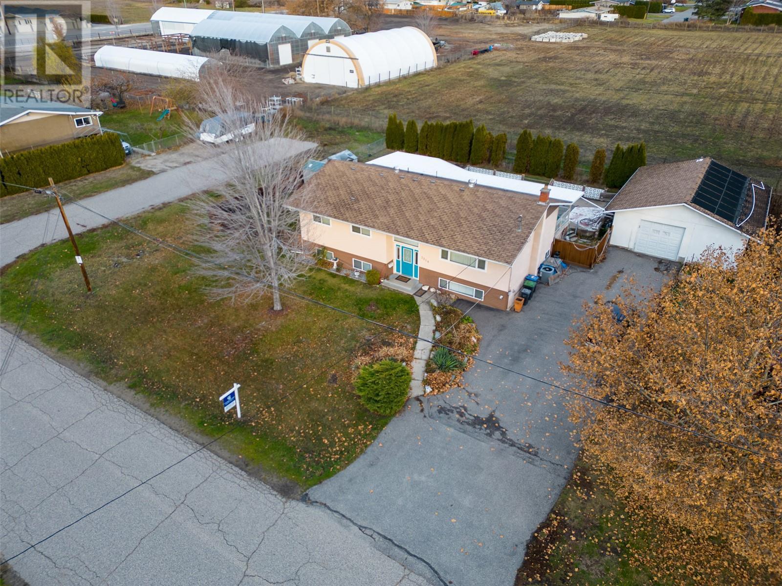 3219 St. Amand Road, Kelowna, British Columbia  V1W 3P2 - Photo 30 - 10348695