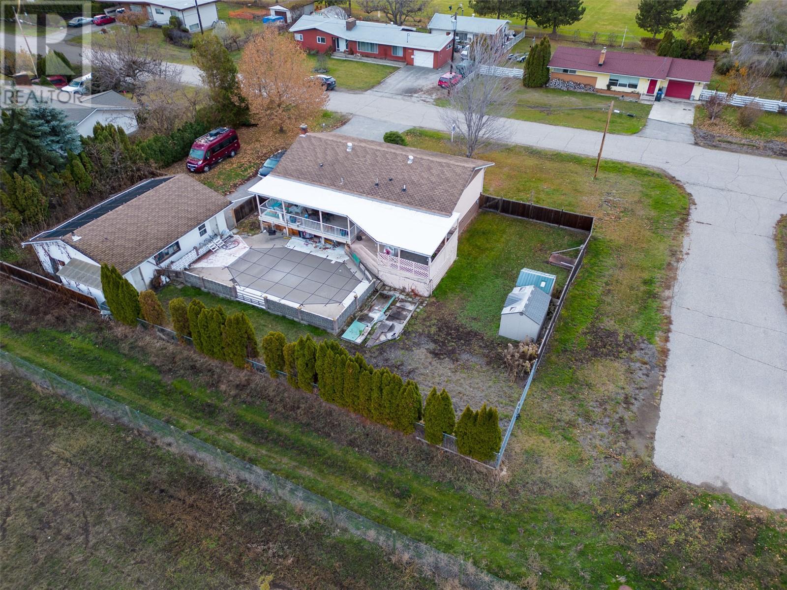 3219 St. Amand Road, Kelowna, British Columbia  V1W 3P2 - Photo 32 - 10348695