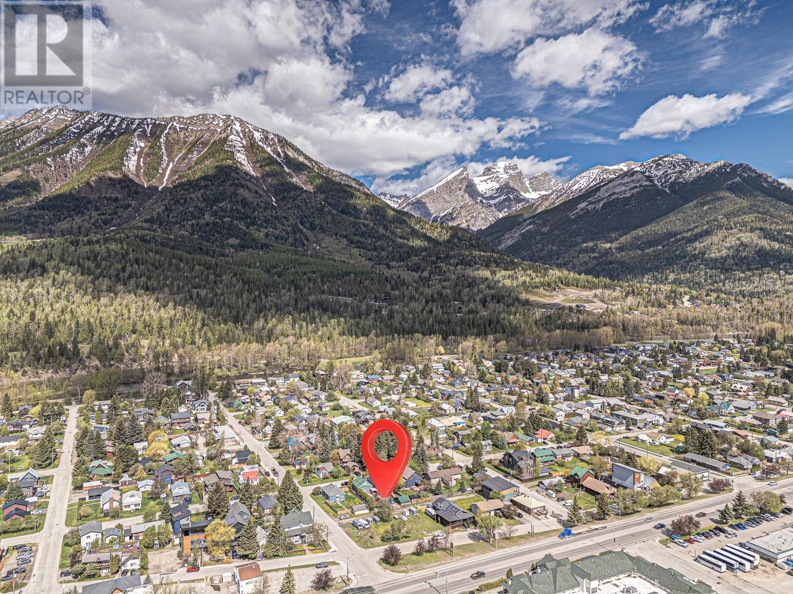 701 & 721 7th Avenue, Fernie, British Columbia  V0B 1M0 - Photo 23 - 10348940