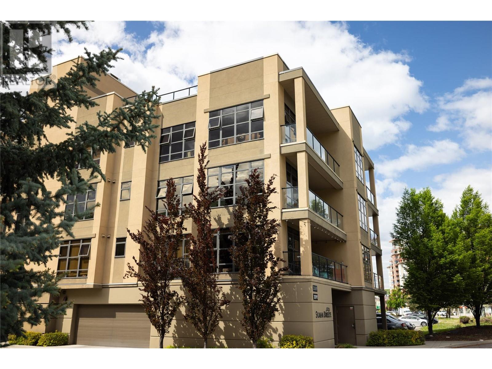 3589 Skaha Lake Road Unit# 205, Penticton, British Columbia  V2A 7K2 - Photo 1 - 10343236