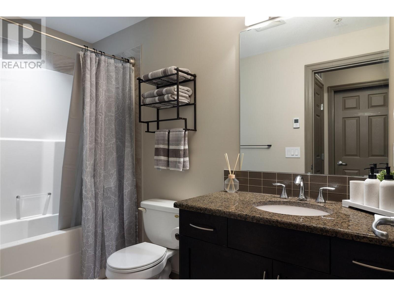3589 Skaha Lake Road Unit# 205, Penticton, British Columbia  V2A 7K2 - Photo 18 - 10343236