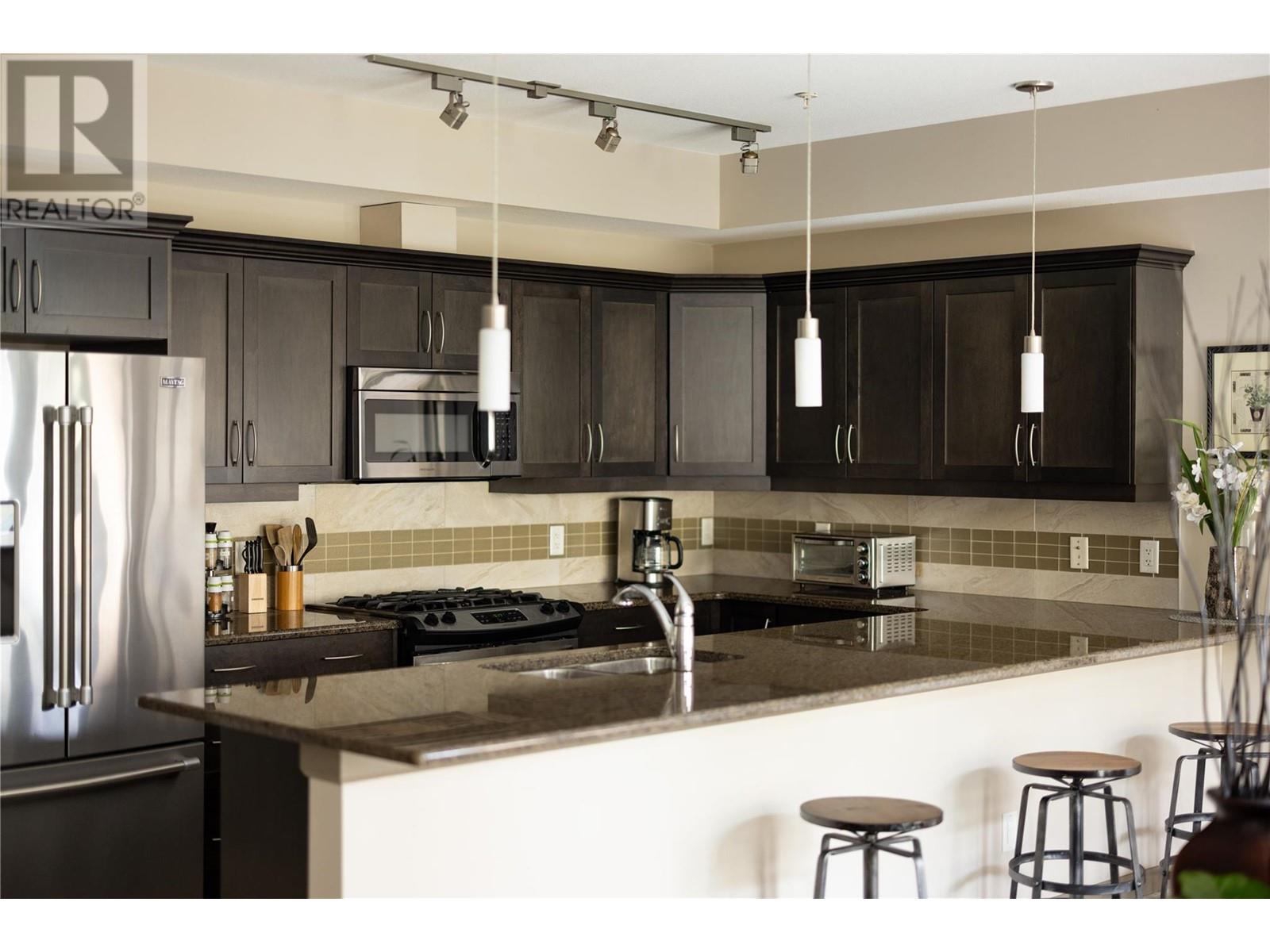3589 Skaha Lake Road Unit# 205, Penticton, British Columbia  V2A 7K2 - Photo 7 - 10343236