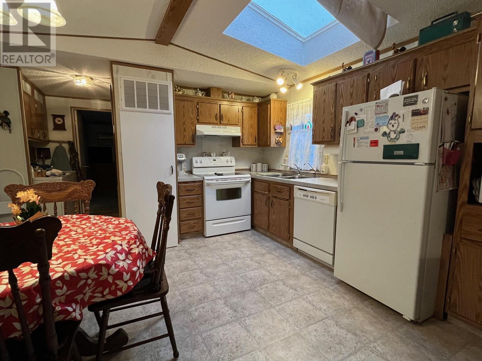 4505 Mclean Creek Road Unit# C16, Okanagan Falls, British Columbia  V0H 1R1 - Photo 2 - 10348987