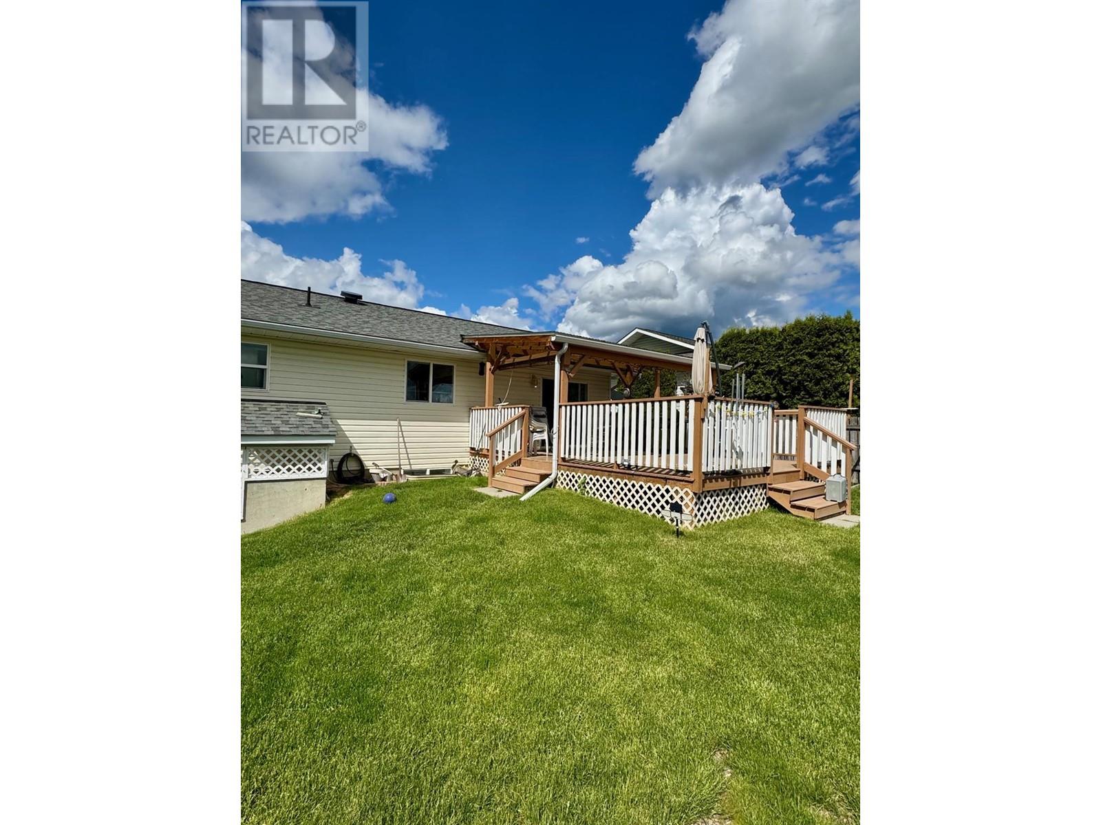 307 Dugan Street, Creston, British Columbia  V0B 1G3 - Photo 3 - 10348909