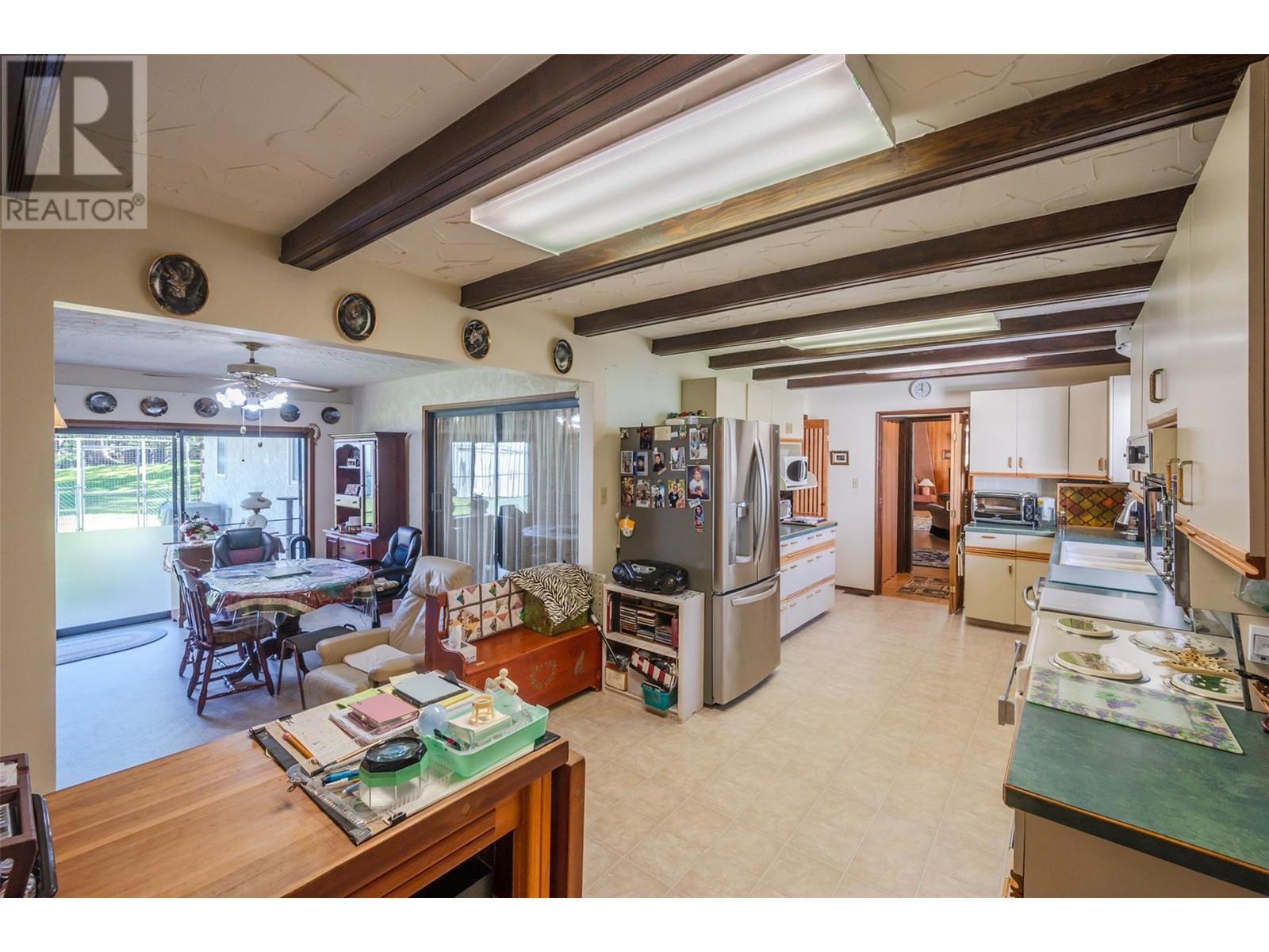 1209 Lakeshore Drive, Osoyoos, British Columbia  V0H 1V6 - Photo 17 - 10348881