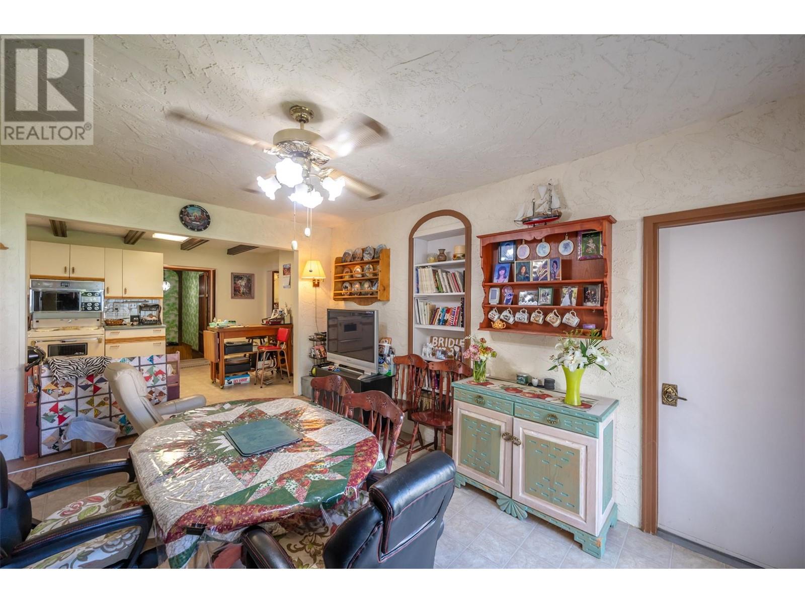 1209 Lakeshore Drive, Osoyoos, British Columbia  V0H 1V6 - Photo 21 - 10348881
