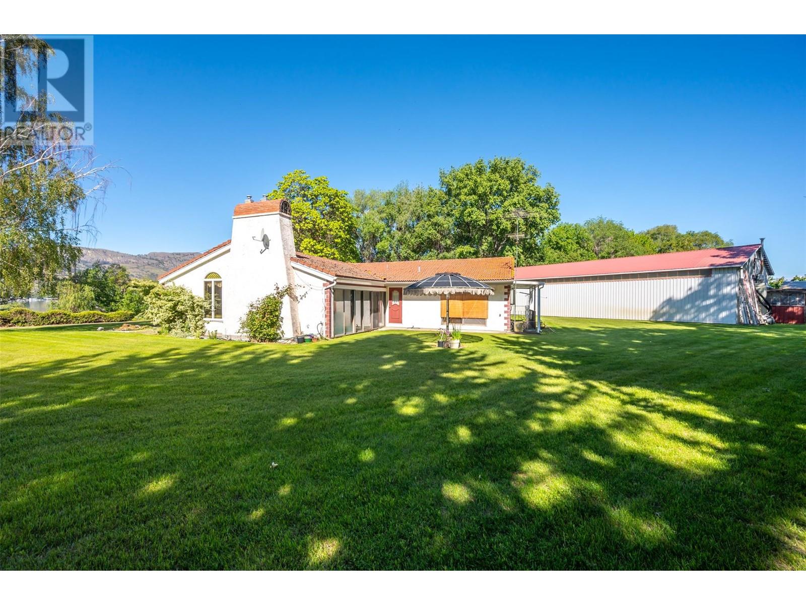 1209 Lakeshore Drive, Osoyoos, British Columbia  V0H 1V6 - Photo 3 - 10348881