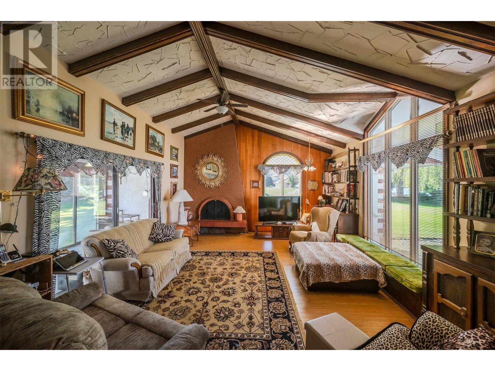 1209 Lakeshore Drive, Osoyoos, British Columbia  V0H 1V6 - Photo 5 - 10348881