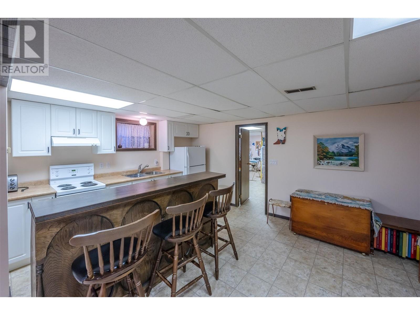 1209 Lakeshore Drive, Osoyoos, British Columbia  V0H 1V6 - Photo 57 - 10348881
