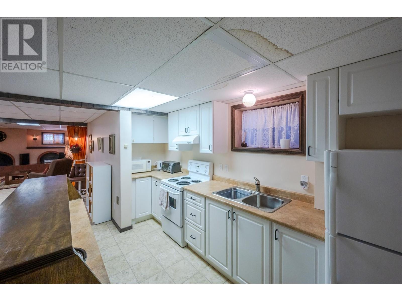 1209 Lakeshore Drive, Osoyoos, British Columbia  V0H 1V6 - Photo 58 - 10348881