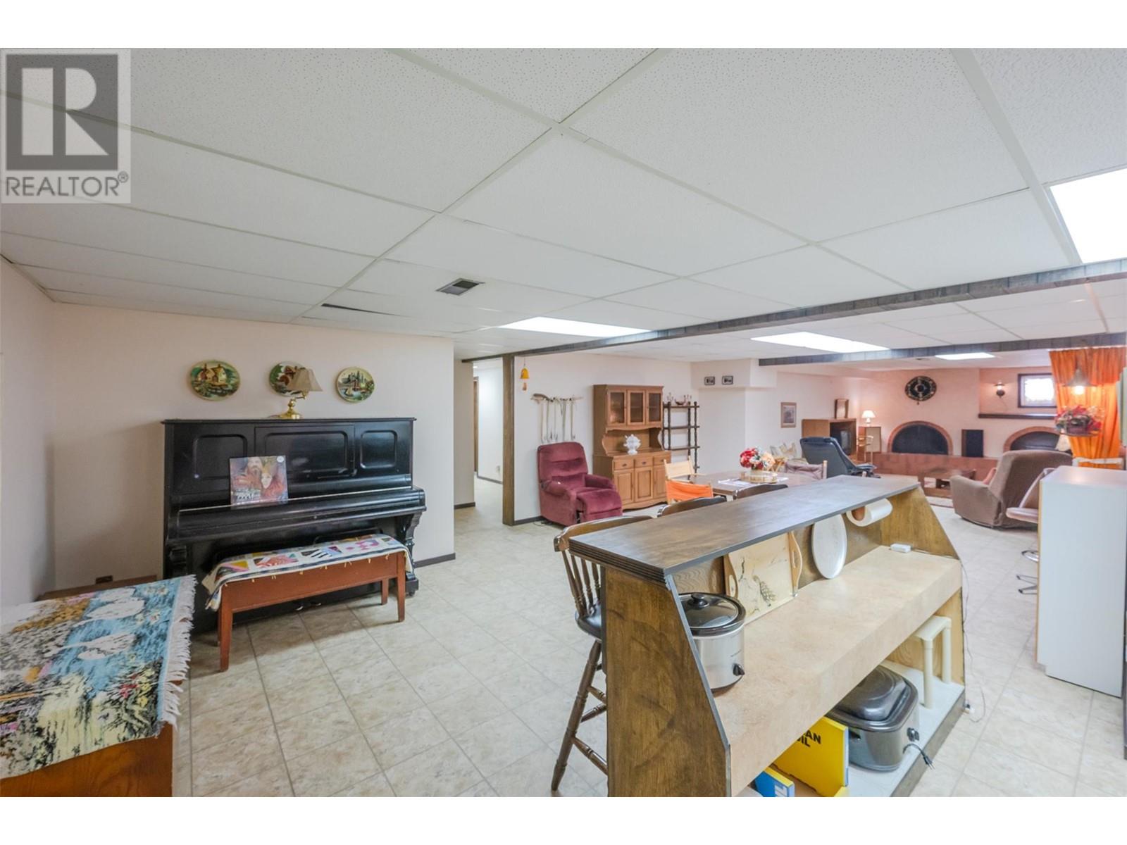 1209 Lakeshore Drive, Osoyoos, British Columbia  V0H 1V6 - Photo 59 - 10348881