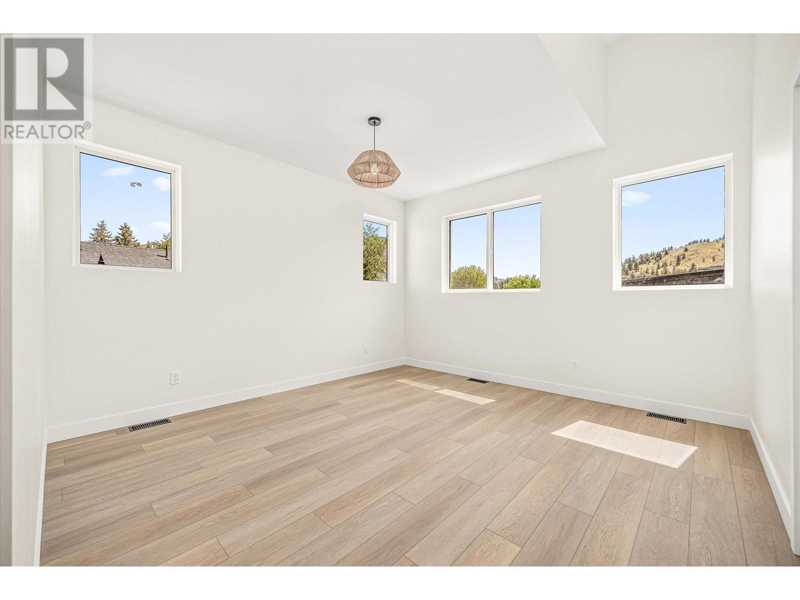 10907 Prairie Valley Road, Summerland, British Columbia  V0H 1Z8 - Photo 24 - 10348871