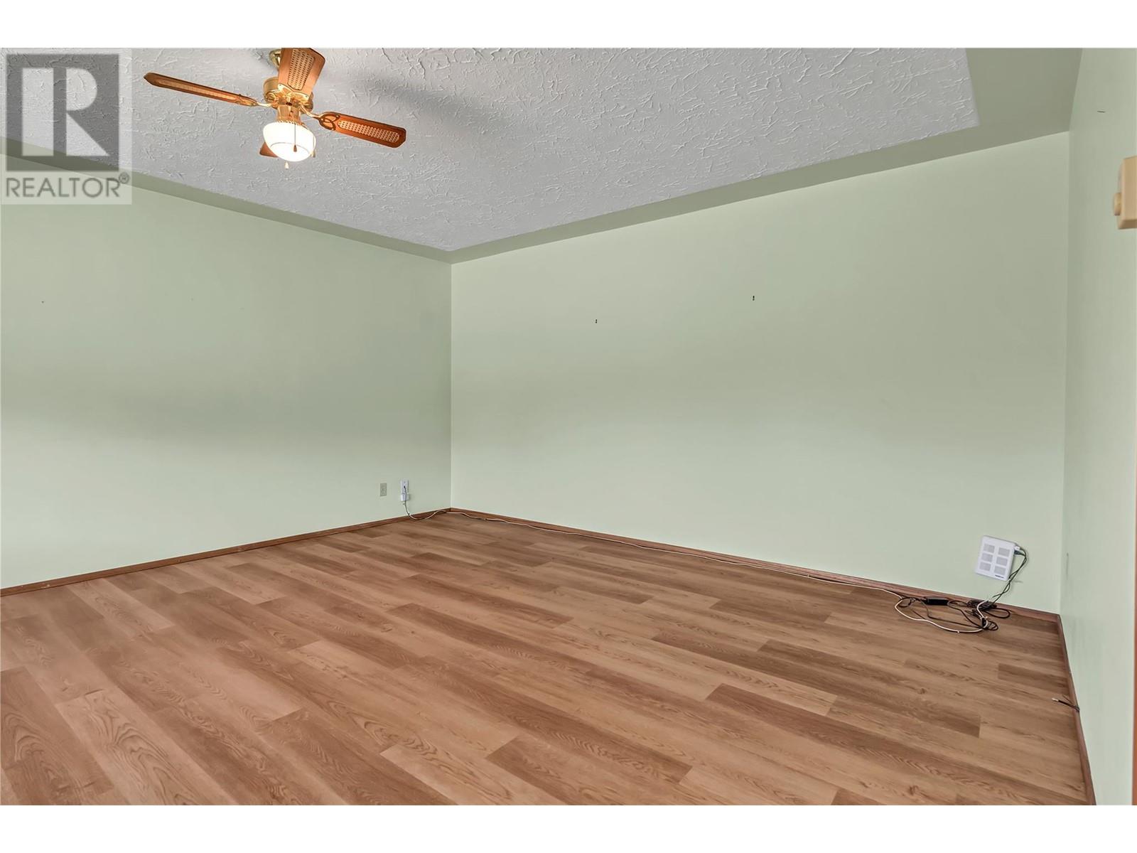 435 Penticton Avenue, Penticton, British Columbia  V2A 2M5 - Photo 5 - 10349064