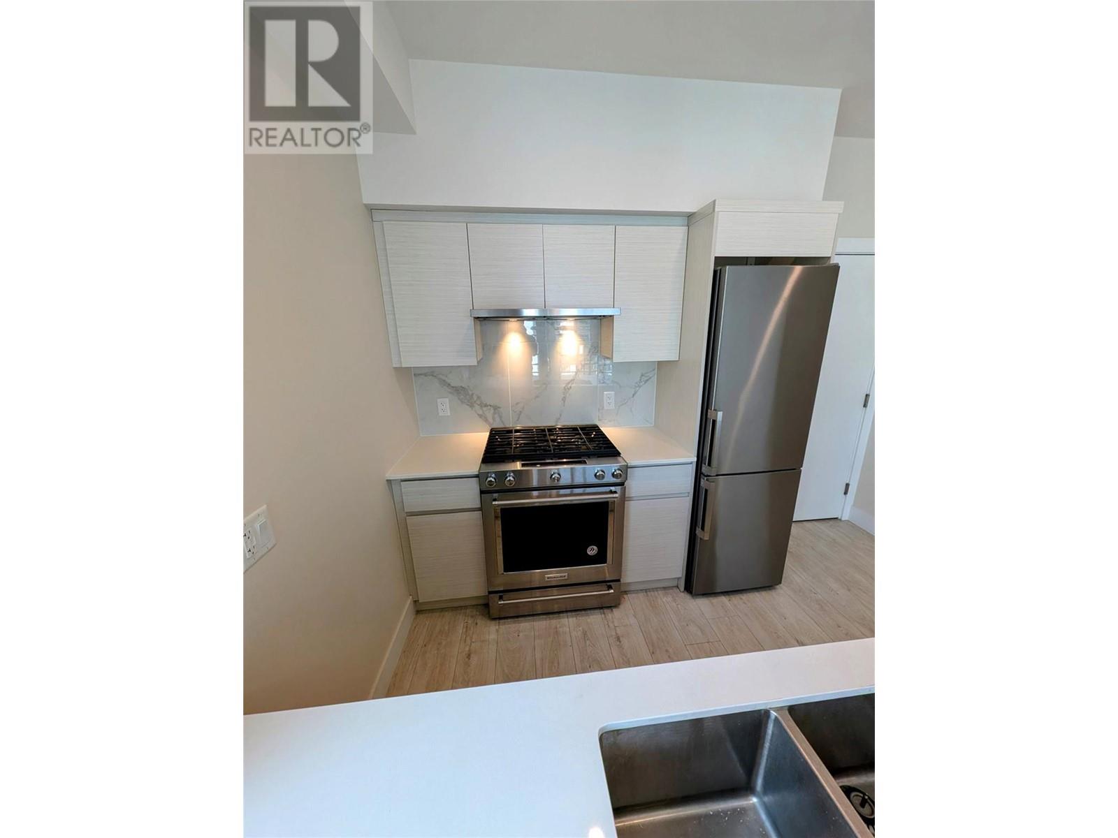 1925 Enterprise Way Unit# 403, Kelowna, British Columbia  V1Y 4P7 - Photo 10 - 10349124