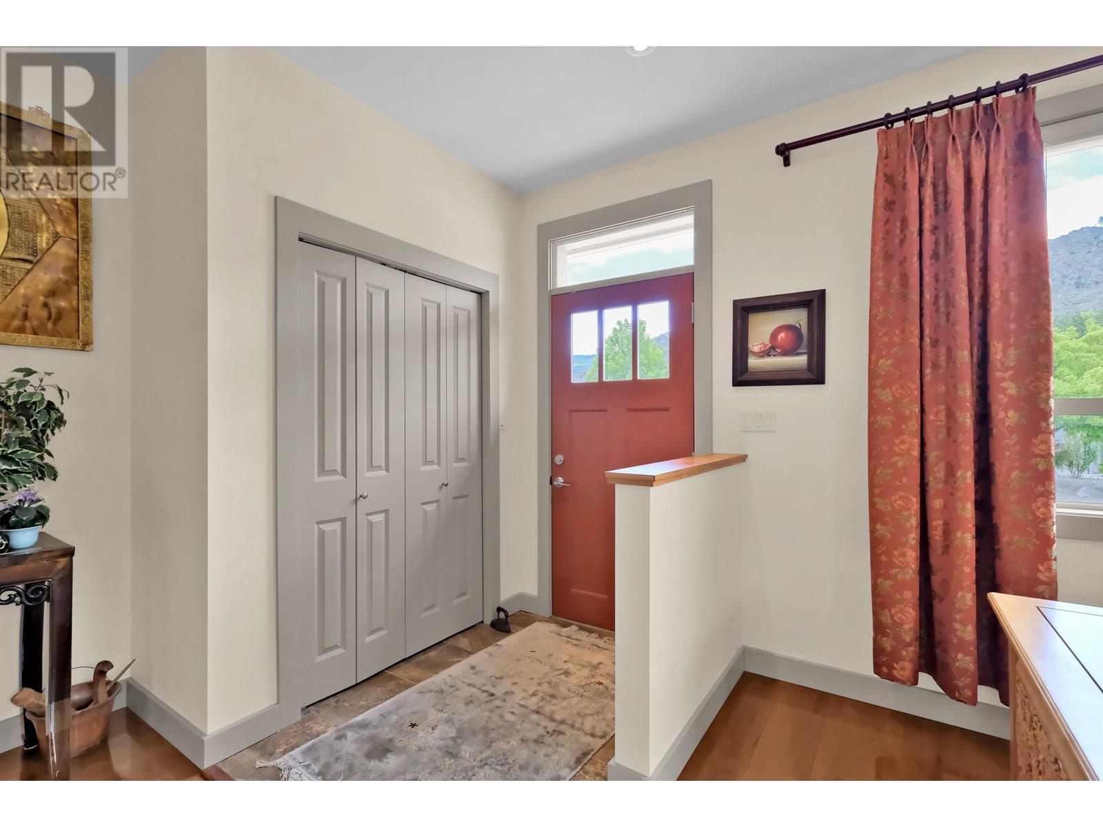 135 Willows Place, Oliver, British Columbia  V0H 1T4 - Photo 2 - 10349138