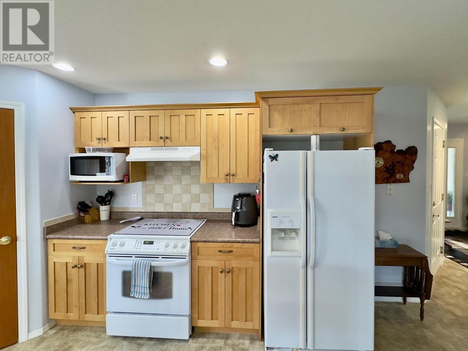 556 Red Wing Drive, Penticton, British Columbia  V2A 8K6 - Photo 10 - 10347866
