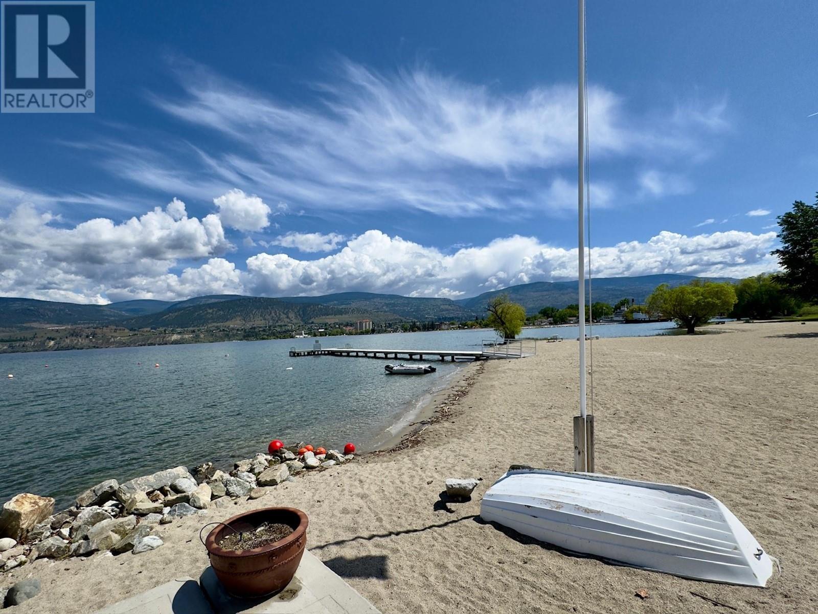 556 Red Wing Drive, Penticton, British Columbia  V2A 8K6 - Photo 36 - 10347866