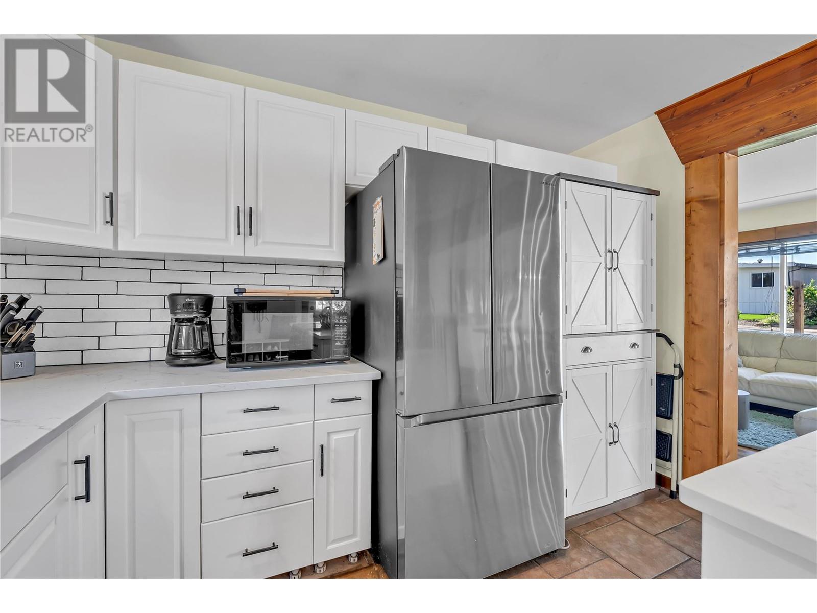 53 Granby Place, Penticton, British Columbia  V2A 2Z3 - Photo 12 - 10349119