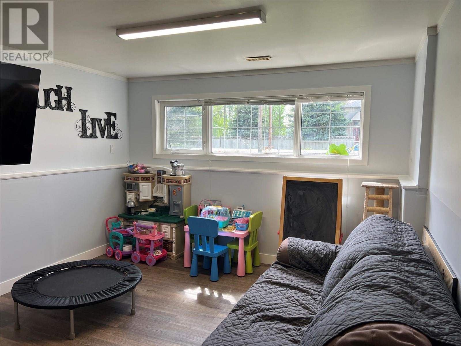 5120 41 Street Ne, Chetwynd, British Columbia  V0C 1J0 - Photo 34 - 10349219