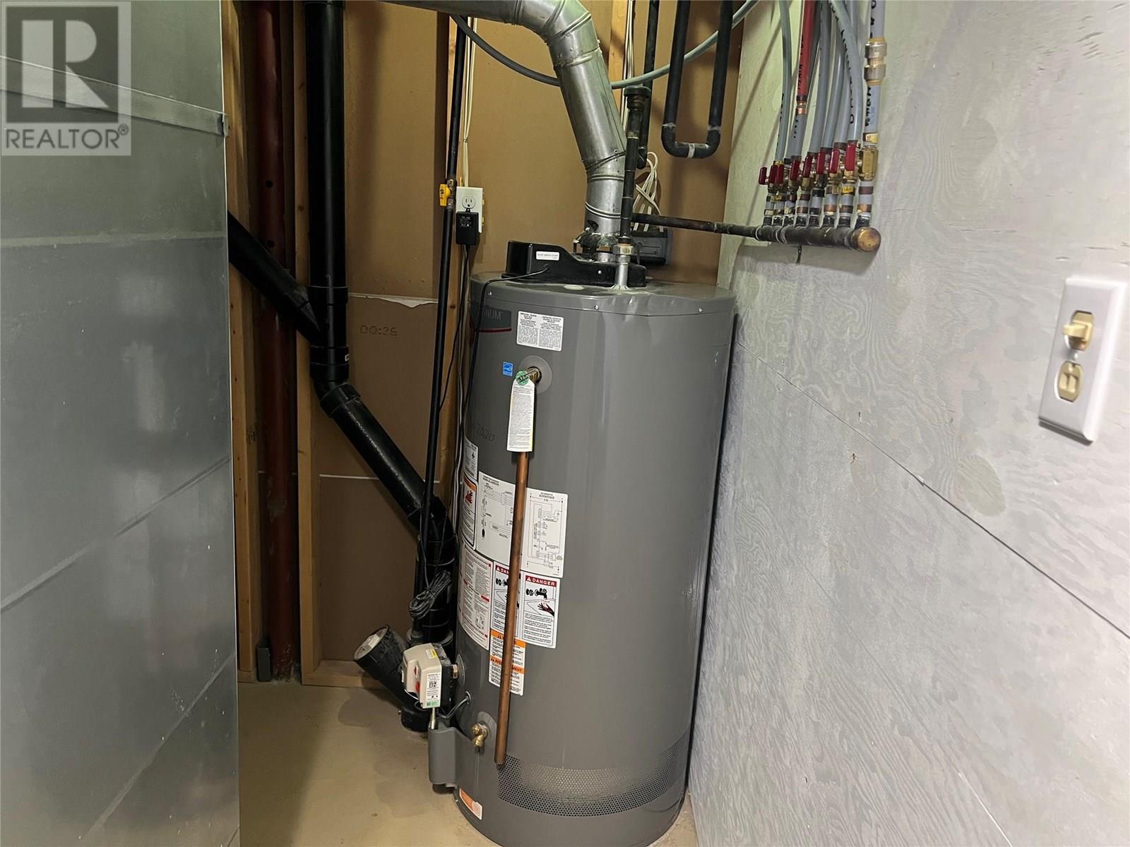 5120 41 Street Ne, Chetwynd, British Columbia  V0C 1J0 - Photo 48 - 10349219