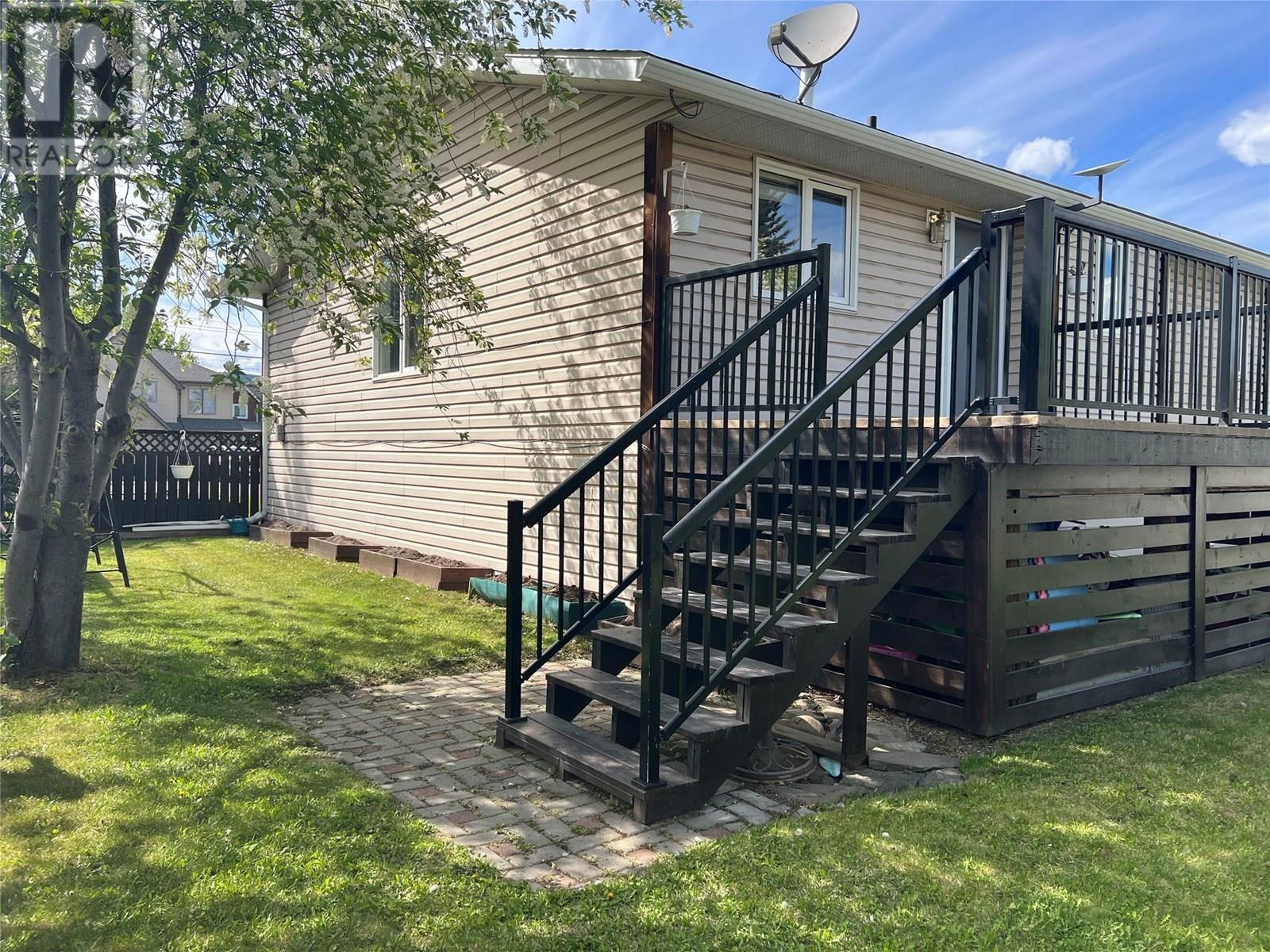 5120 41 Street Ne, Chetwynd, British Columbia  V0C 1J0 - Photo 53 - 10349219