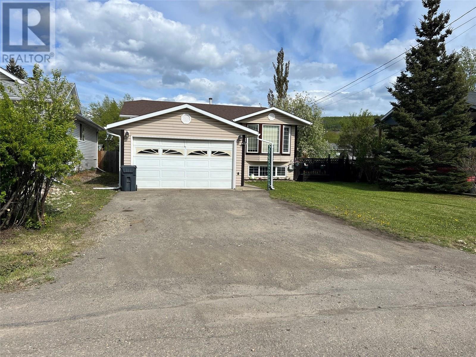 5120 41 Street Ne, Chetwynd, British Columbia  V0C 1J0 - Photo 60 - 10349219