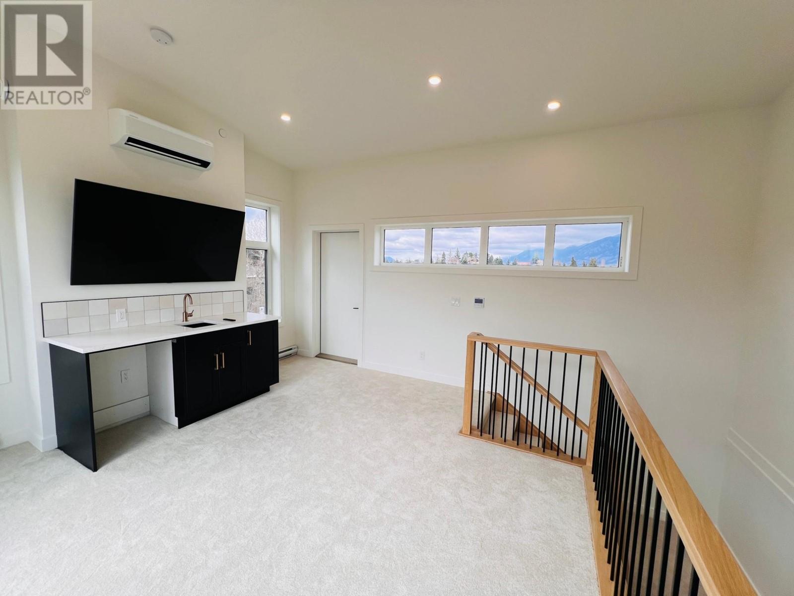 510 14th Street Unit# 304, Invermere, British Columbia  V0A 1K0 - Photo 38 - 10349062