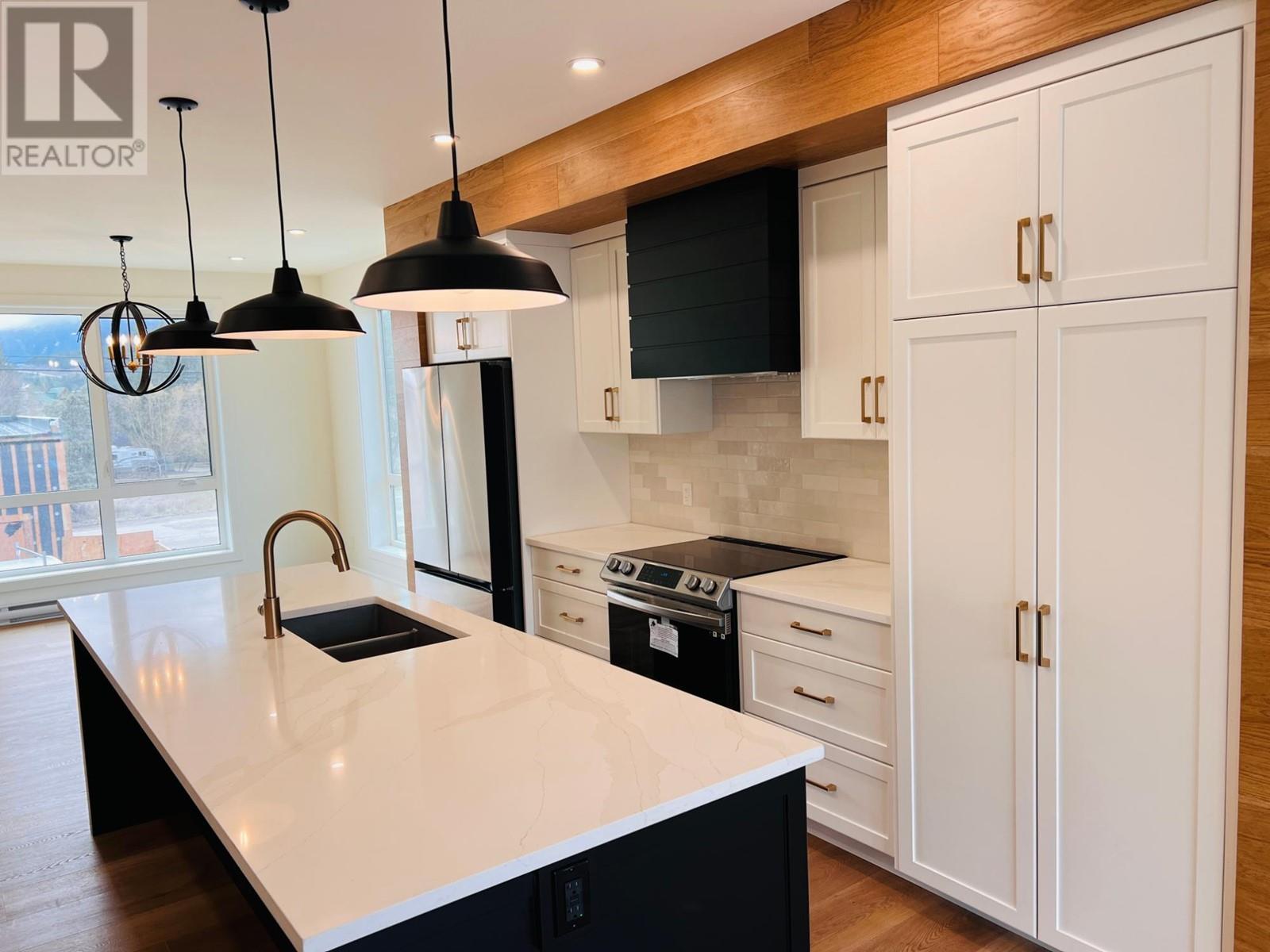 510 14th Street Unit# 304, Invermere, British Columbia  V0A 1K0 - Photo 8 - 10349062