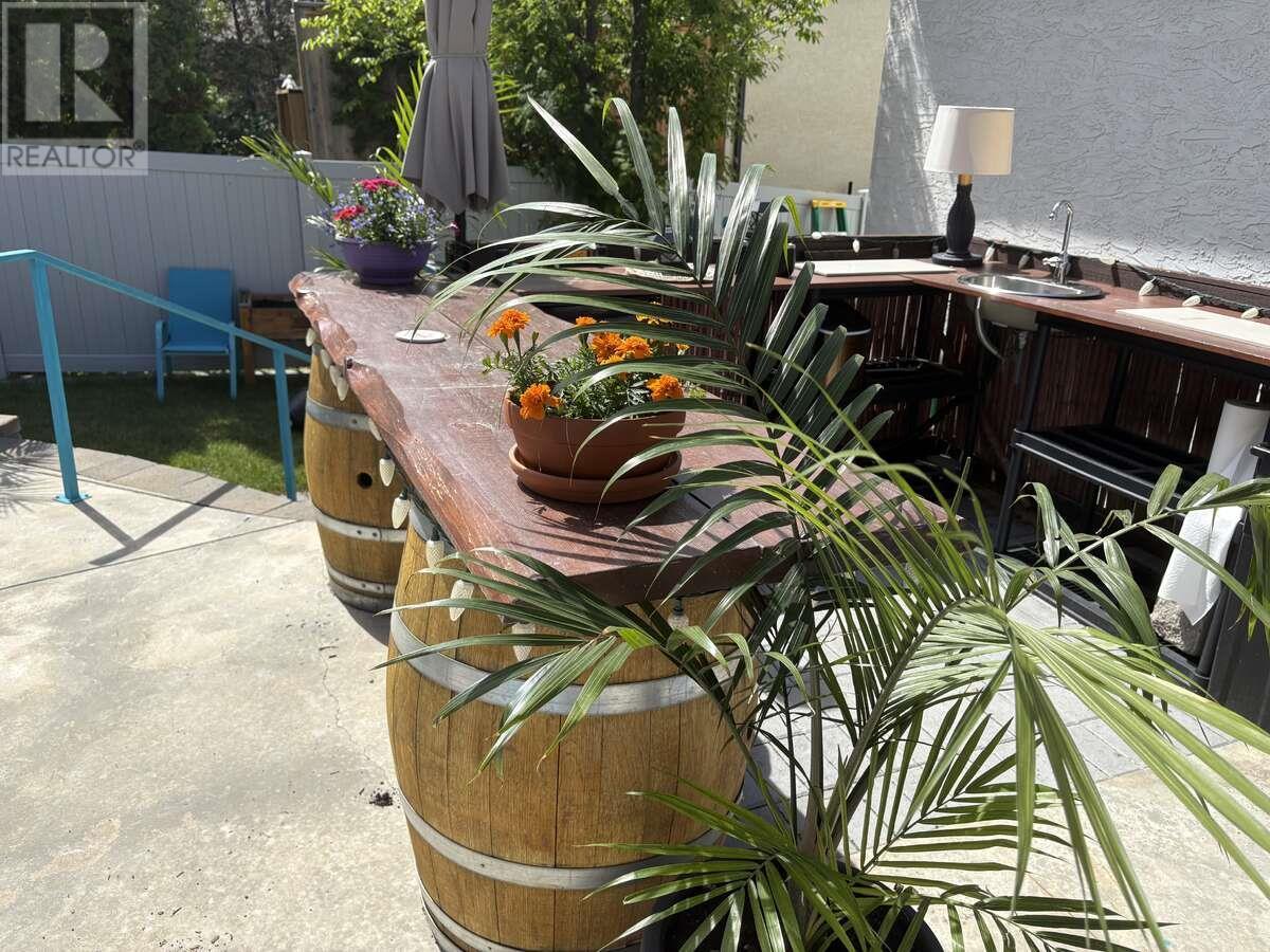 1742 Duncan Avenue E, Penticton, British Columbia  V2A 7E7 - Photo 22 - 10349229