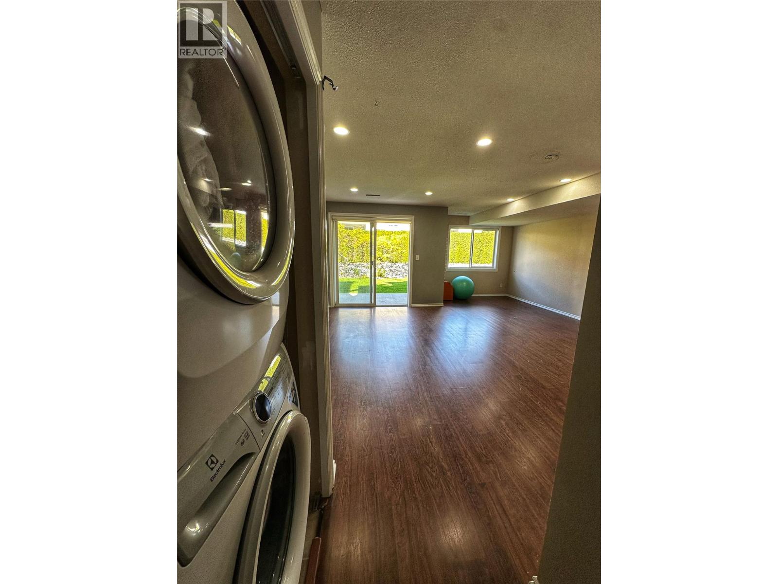 5901 Heritage Drive Unit# 5, Vernon, British Columbia  V1H 1Z5 - Photo 21 - 10349153