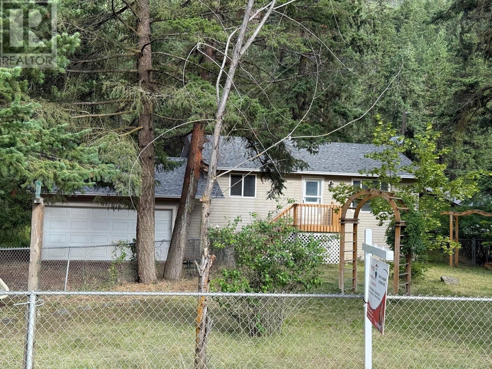 1788 Pinegrove Road, Mclure, British Columbia  V0E 2H0 - Photo 21 - 10349281