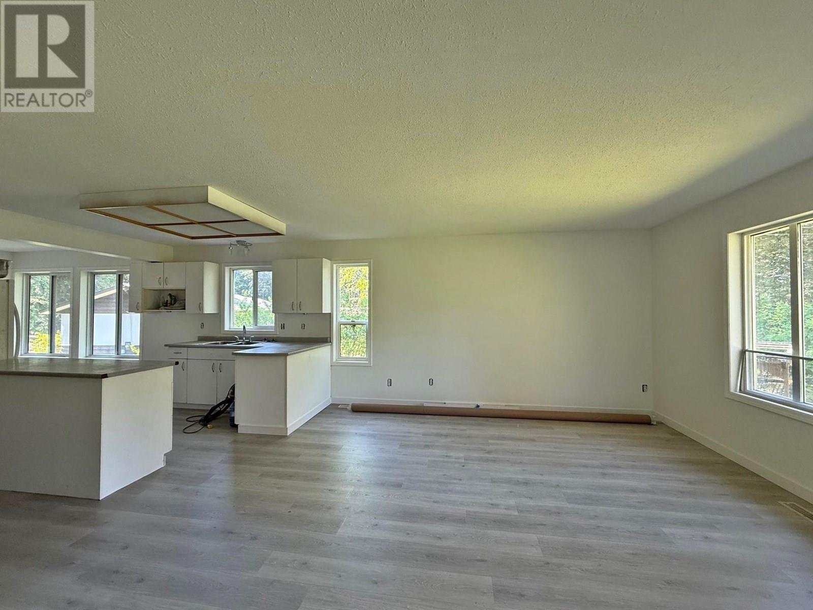 1788 Pinegrove Road, Mclure, British Columbia  V0E 2H0 - Photo 6 - 10349281