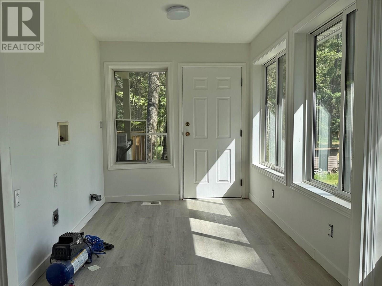 1788 Pinegrove Road, Mclure, British Columbia  V0E 2H0 - Photo 8 - 10349281