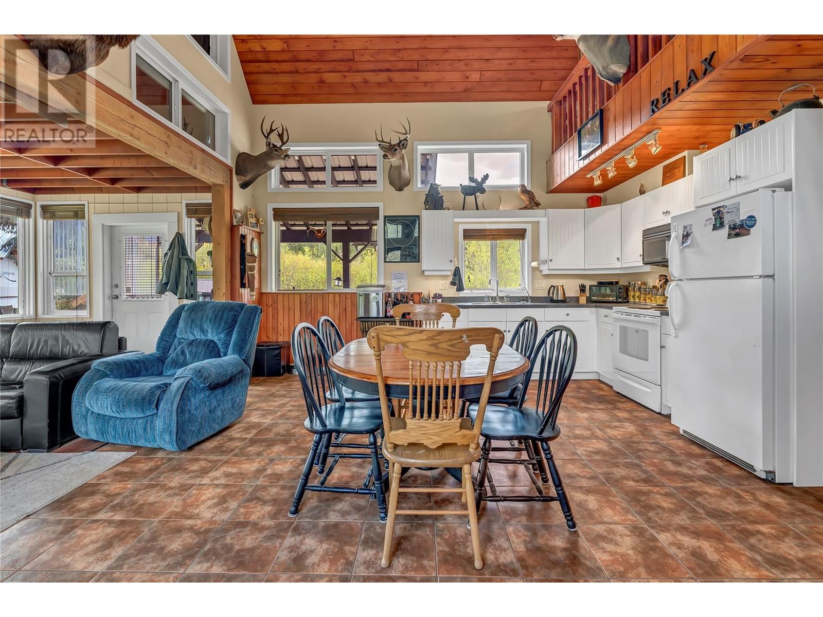 132 Link Lake Road, Princeton, British Columbia  V0X 1W0 - Photo 5 - 10349317
