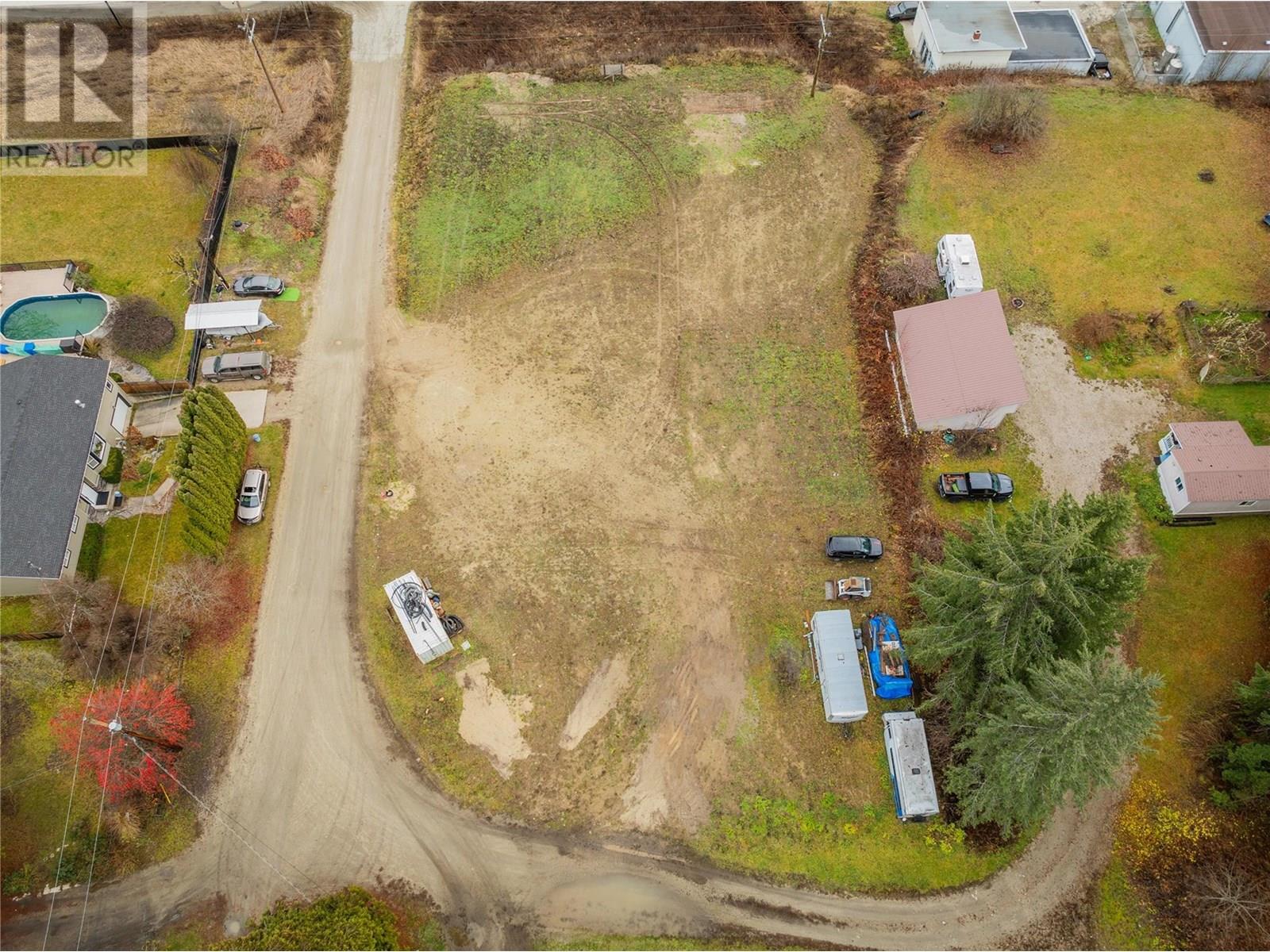 1411 Chalmers Road, Castlegar, British Columbia  V1N 4M7 - Photo 4 - 10349244