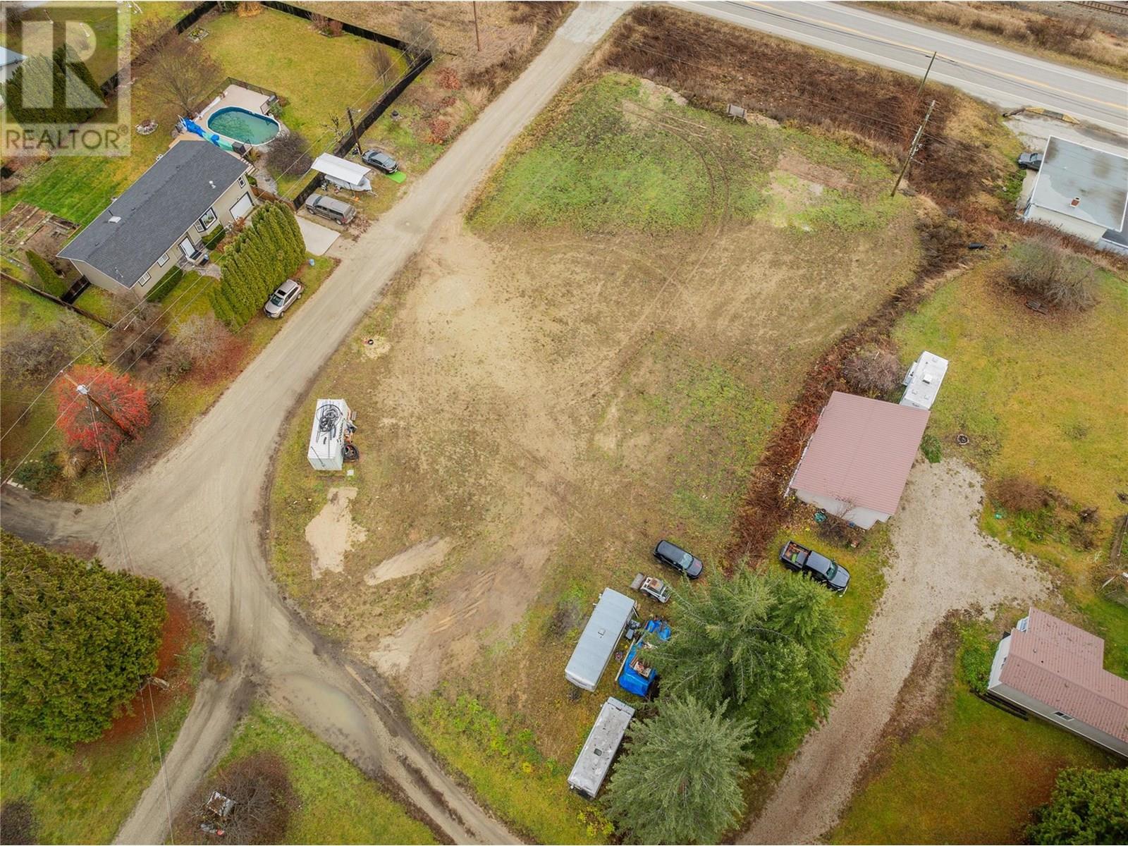 1411 Chalmers Road, Castlegar, British Columbia  V1N 4M7 - Photo 6 - 10349244