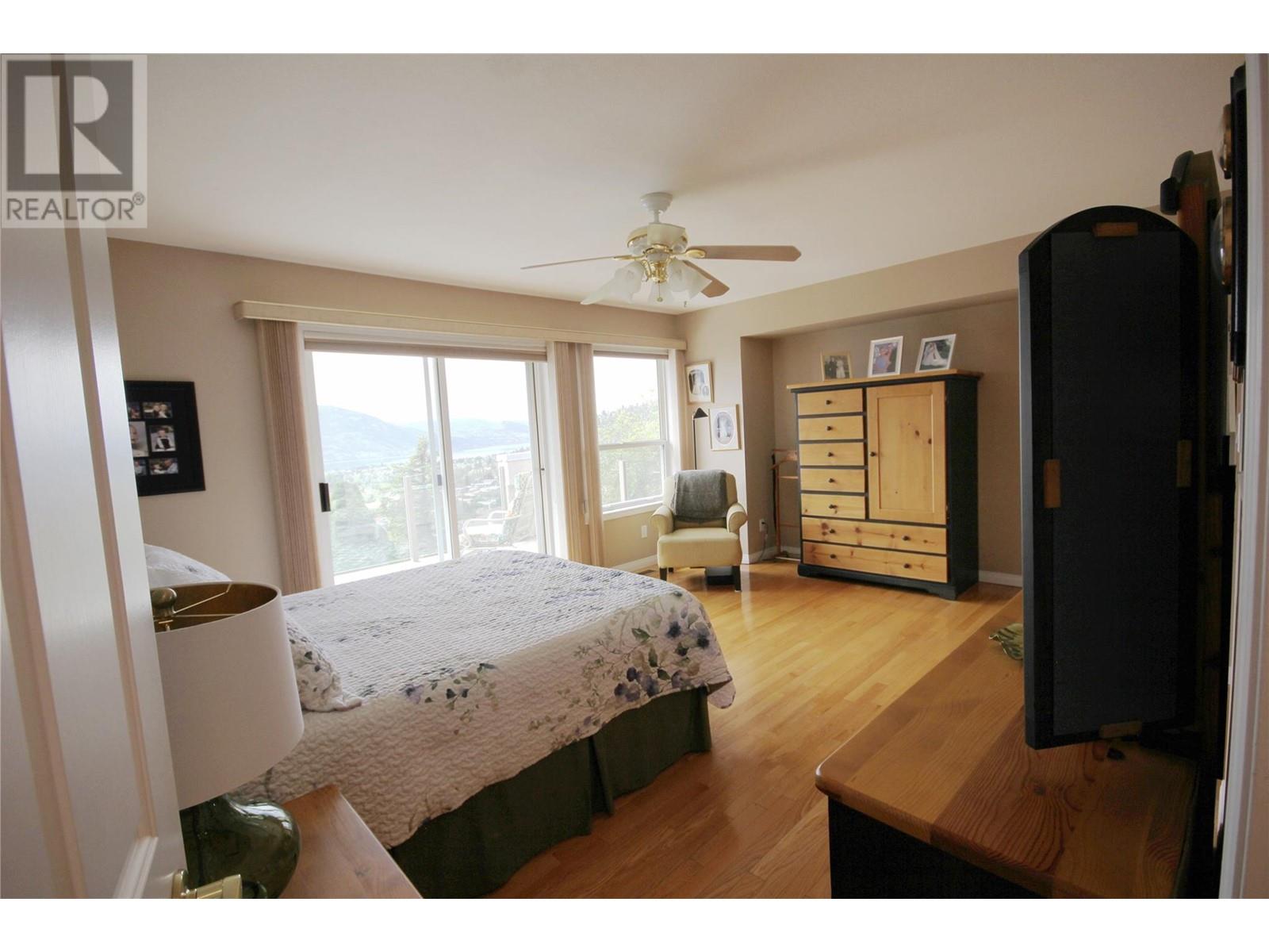 1608 Holden Road, Penticton, British Columbia  V2A 8M9 - Photo 10 - 10349146