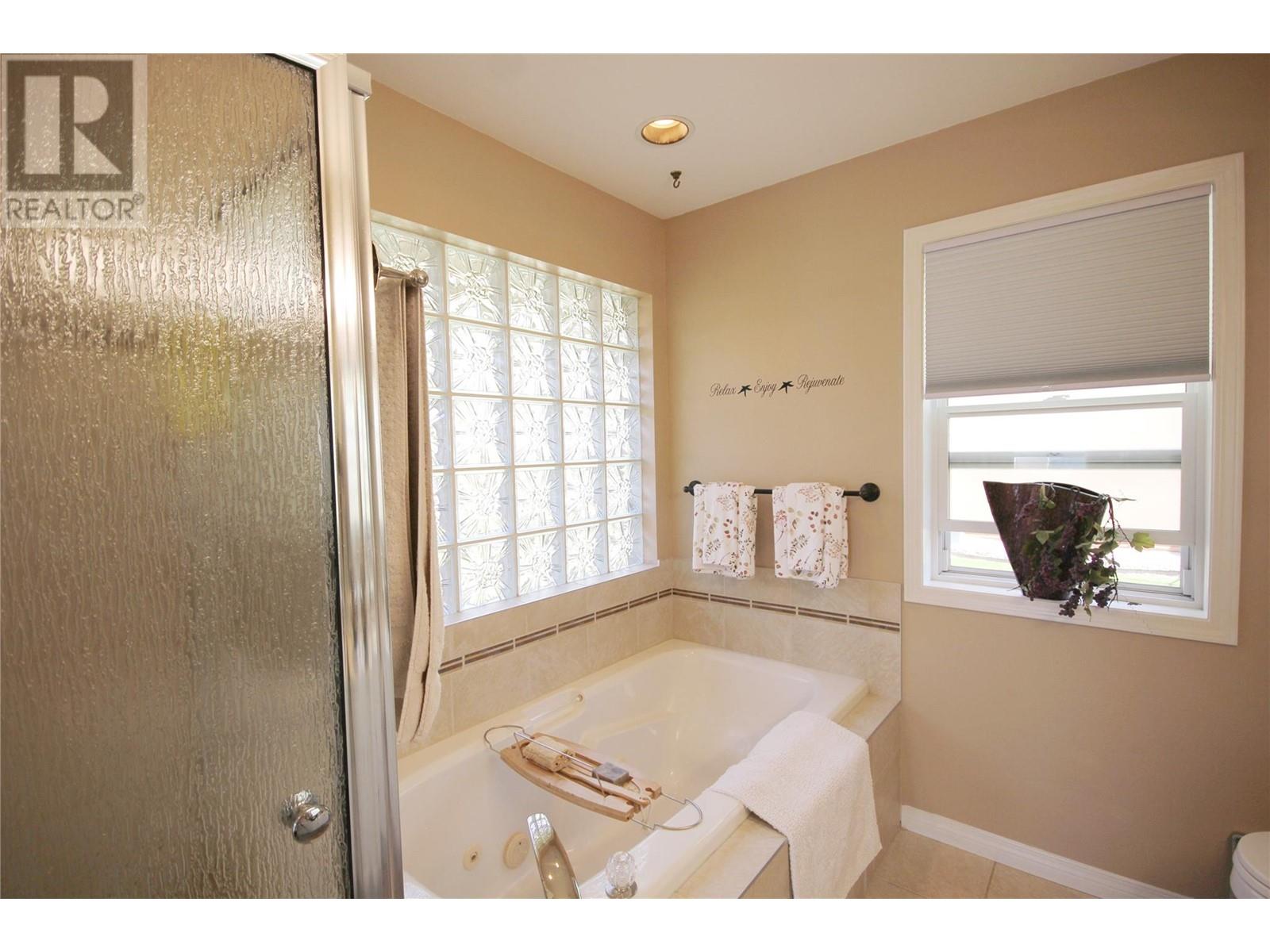 1608 Holden Road, Penticton, British Columbia  V2A 8M9 - Photo 16 - 10349146