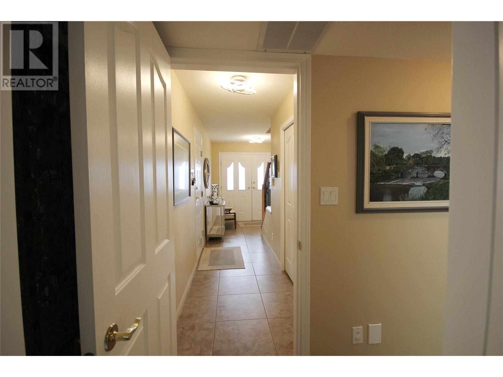 1608 Holden Road, Penticton, British Columbia  V2A 8M9 - Photo 28 - 10349146